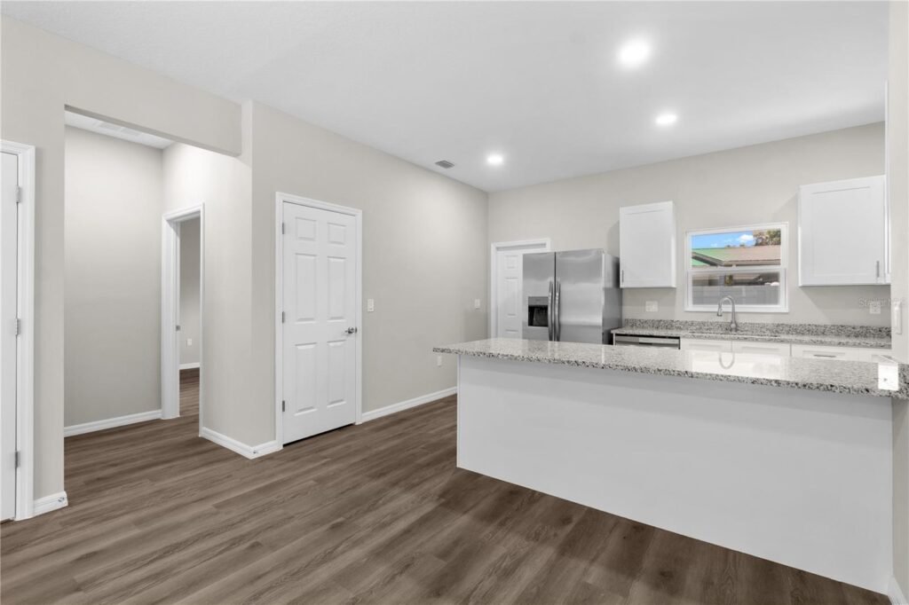 5013 FINDERS COURT, TAMPA, Florida 33617
