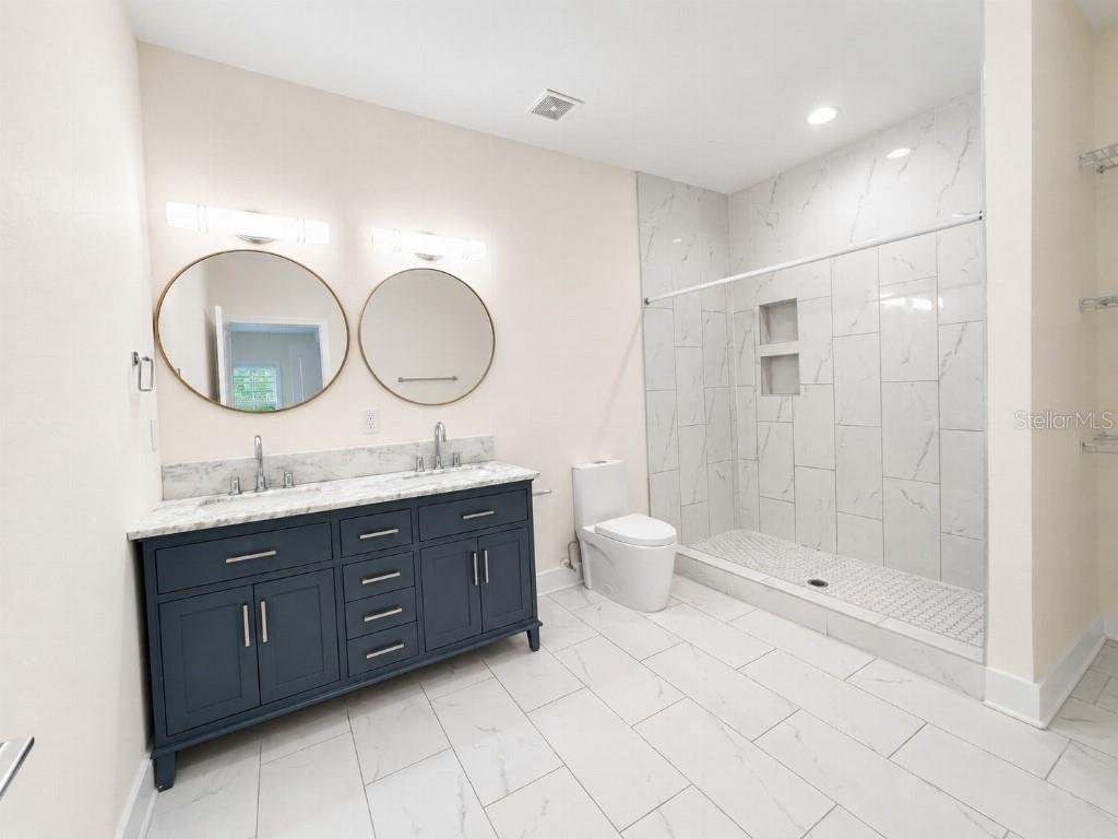 108 MISSION HILLS AVENUE, TAMPA, Florida 33617
