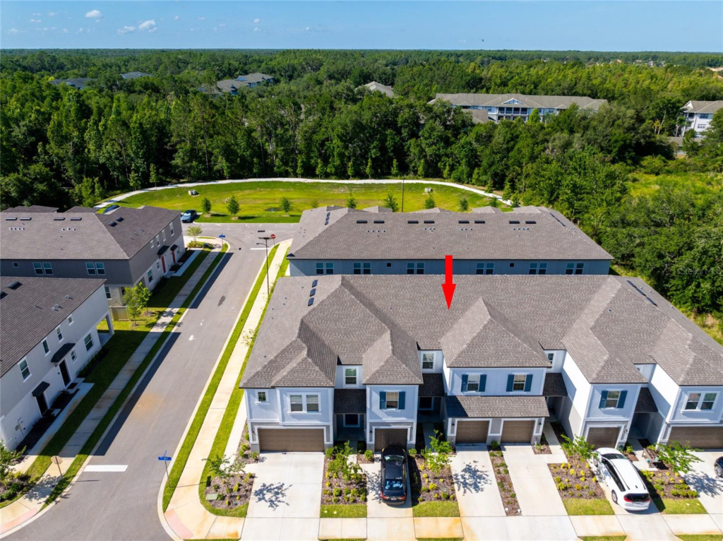 10807 E FORT WHITE COURT, TAMPA, Florida 33647